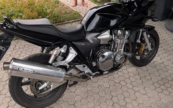 Gebrauchtmotorrad Honda CB 1300 S - Bild 1