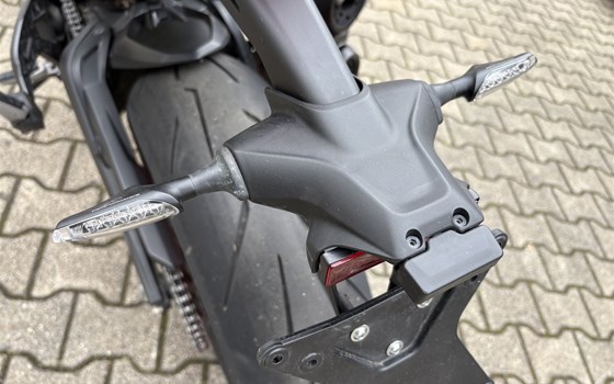 Gebrauchtmotorrad Ducati Monster + - Bild 16