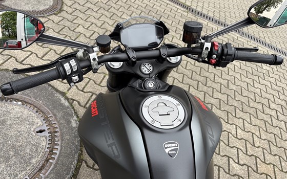 Gebrauchtmotorrad Ducati Monster + - Bild 3