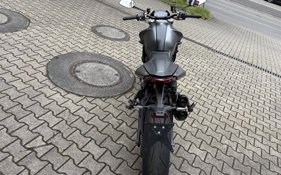Gebrauchtmotorrad Ducati Monster + - Bild 5