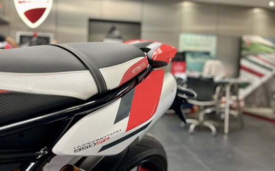 Gebrauchtmotorrad Ducati Hypermotard 950 SP - Bild 12