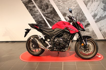Honda CB500 Hornet E-Clutch