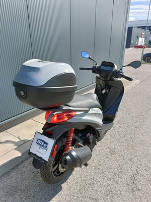 Piaggio Medley 125 S (Grigio Materia) - Bild 10