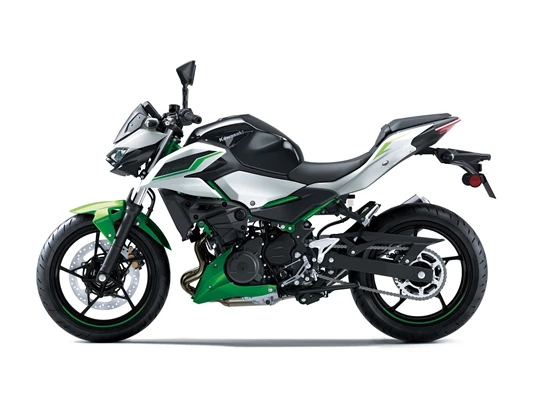 Kawasaki Z 500 SE (Pearl Blizzard White / Candy Lime Green Type 3 / E) - Bild 6
