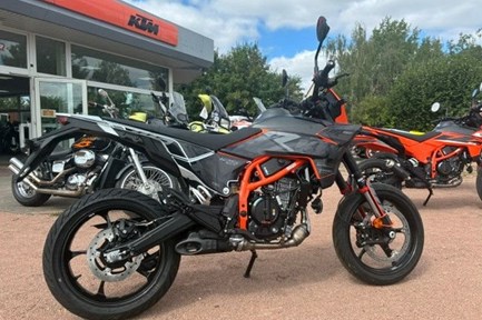KTM 125 SMC R