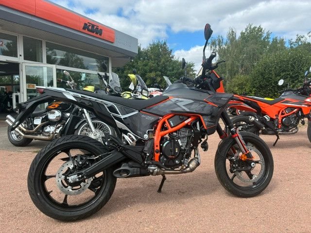 KTM 125 SMC R