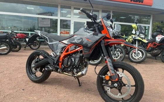 Neufahrzeug KTM 125 SMC R - Bild 7
