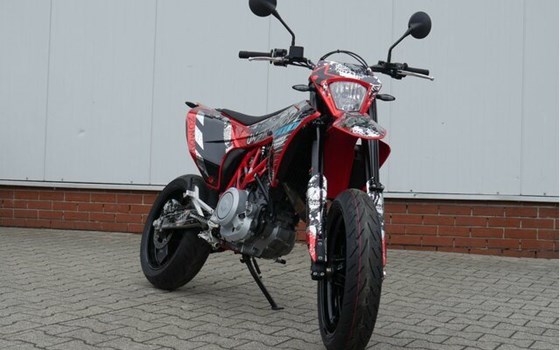 Gebrauchtmotorrad GASGAS SM 700 - Bild 2