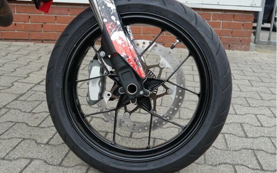 Gebrauchtmotorrad GASGAS SM 700 - Bild 3