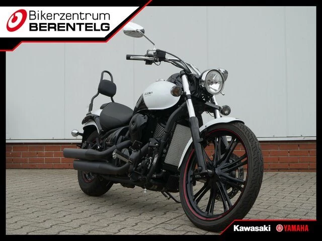 Kawasaki VN 900 Custom