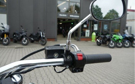 Gebrauchtmotorrad Kawasaki VN 900 Custom - Bild 13