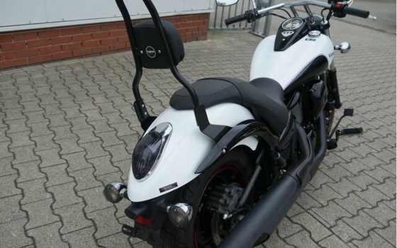 Gebrauchtmotorrad Kawasaki VN 900 Custom - Bild 6