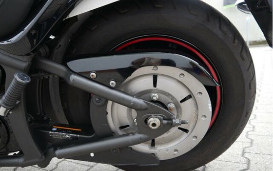 Gebrauchtmotorrad Kawasaki VN 900 Custom - Bild 7