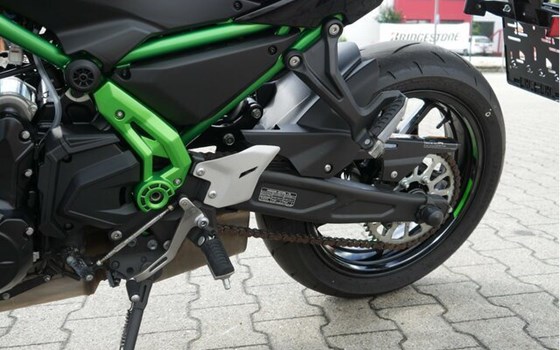 Gebrauchtmotorrad Kawasaki Z650 - Bild 12