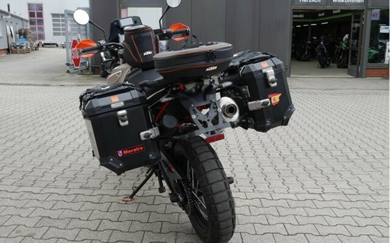 Gebrauchtmotorrad KTM 790 Adventure R - Bild 9