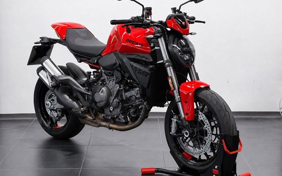 Gebrauchtmotorrad Ducati Monster + - Bild 1