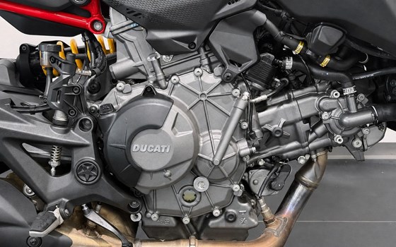 Gebrauchtmotorrad Ducati Monster + - Bild 4