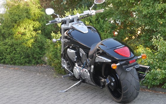 Gebrauchtmotorrad Suzuki VZR 1800 - Bild 4
