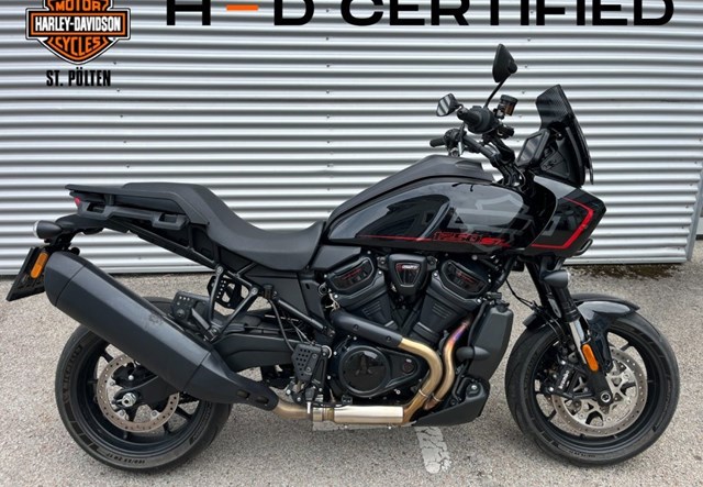 Harley-Davidson Pan America 1250 ST (schwarz)