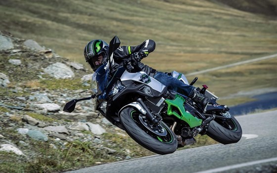 Neufahrzeug Kawasaki Ninja 7 Hybrid - Bild 4