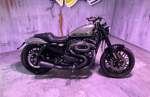 Gebrauchtmotorrad Harley-Davidson Roadster