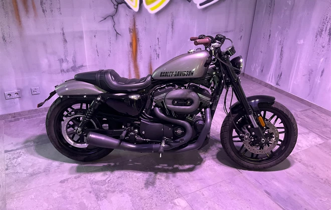 Harley-Davidson Roadster
