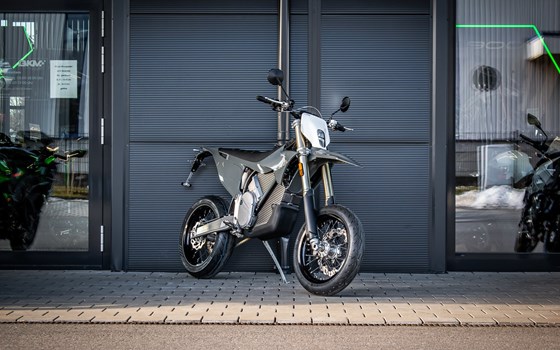 Gebrauchtmotorrad Stark Future Varg SM - Bild 13