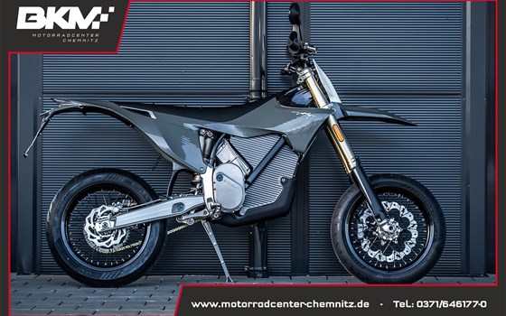 Gebrauchtmotorrad Stark Future Varg SM - Bild 8
