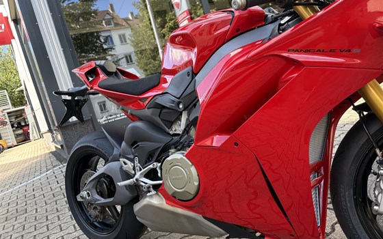 Gebrauchtmotorrad Ducati Panigale V4 S - Bild 11