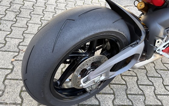 Gebrauchtmotorrad Ducati Panigale V4 S - Bild 9