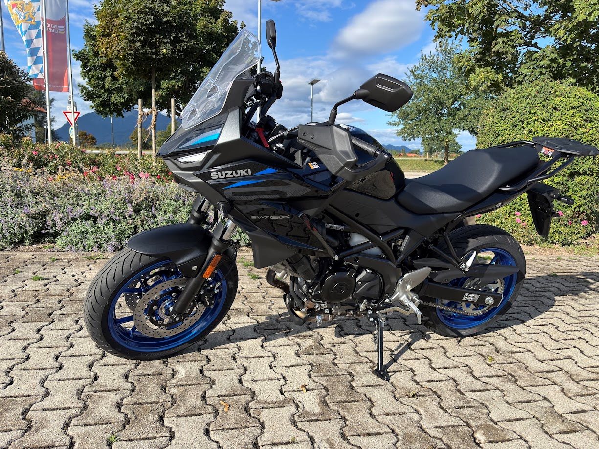 Suzuki SV-7GX