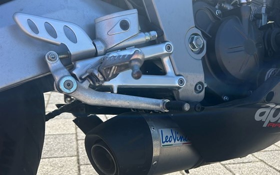 Gebrauchtmotorrad Aprilia RS 125 ABS - Bild 6