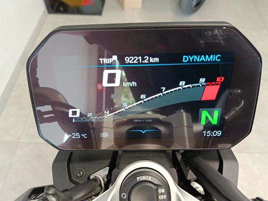 BMW F 900 R (Bluestone Metallic , N3R) - Bild 4