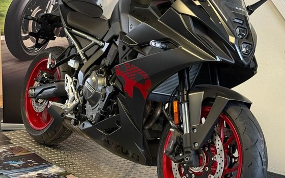Gebrauchtmotorrad Suzuki GSX-8R - Bild 2