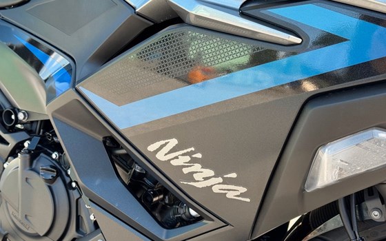 Gebrauchtmotorrad Kawasaki Ninja 500 SE - Bild 7