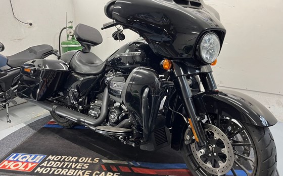 Gebrauchtmotorrad Harley-Davidson Touring Street Glide Special FLHXS - Bild 15