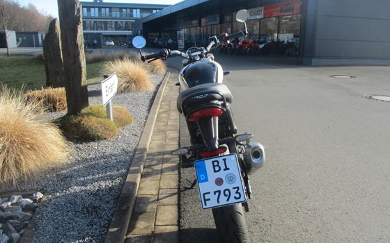 Gebrauchtmotorrad Triumph Speed 400 - Bild 8