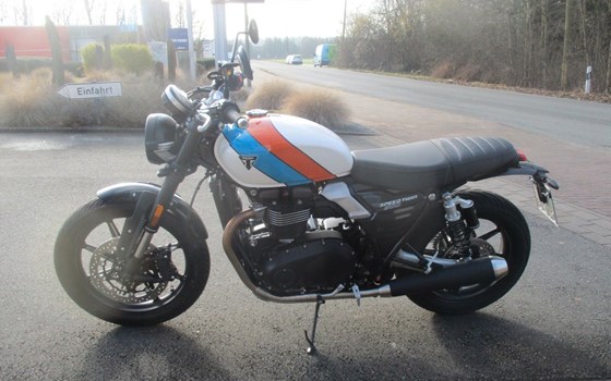 Gebrauchtmotorrad Triumph Speed Twin 900 - Bild 6
