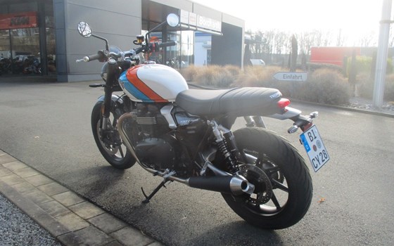 Gebrauchtmotorrad Triumph Speed Twin 900 - Bild 7