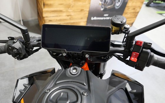 Gebrauchtmotorrad KTM 990 Duke R - Bild 7