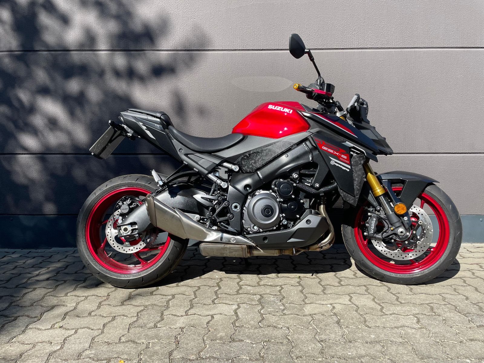 Suzuki GSX-S1000