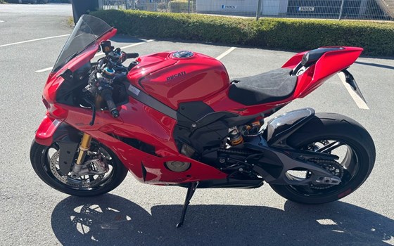 Gebrauchtmotorrad Ducati Panigale V4 S - Bild 4