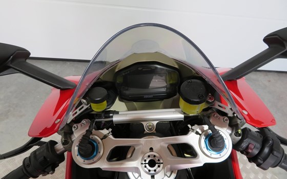 Gebrauchtmotorrad Ducati 1299 Panigale S - Bild 9