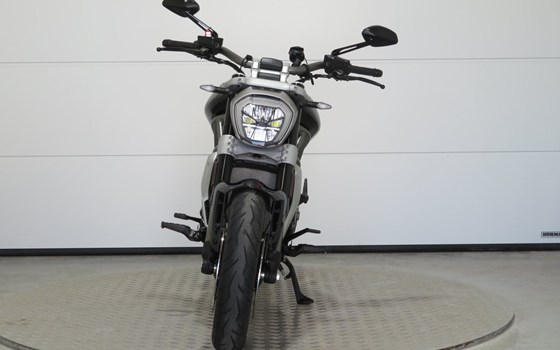 Gebrauchtmotorrad Ducati XDiavel S - Bild 2