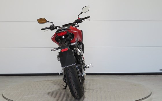 Gebrauchtmotorrad Honda CB125R - Bild 6