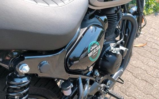 Gebrauchtmotorrad Royal Enfield HNTR 350 - Bild 11