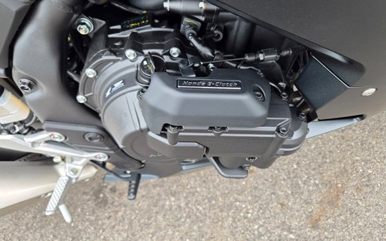 Gebrauchtmotorrad Honda CBR500R E-Clutch - Bild 7