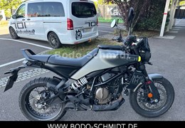 Gebrauchte Husqvarna Svartpilen 401