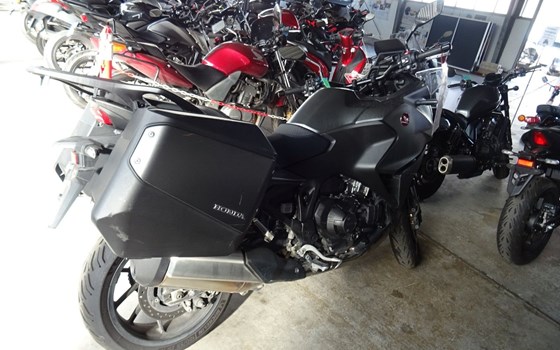 Gebrauchtmotorrad Honda NT1100 DCT - Bild 4