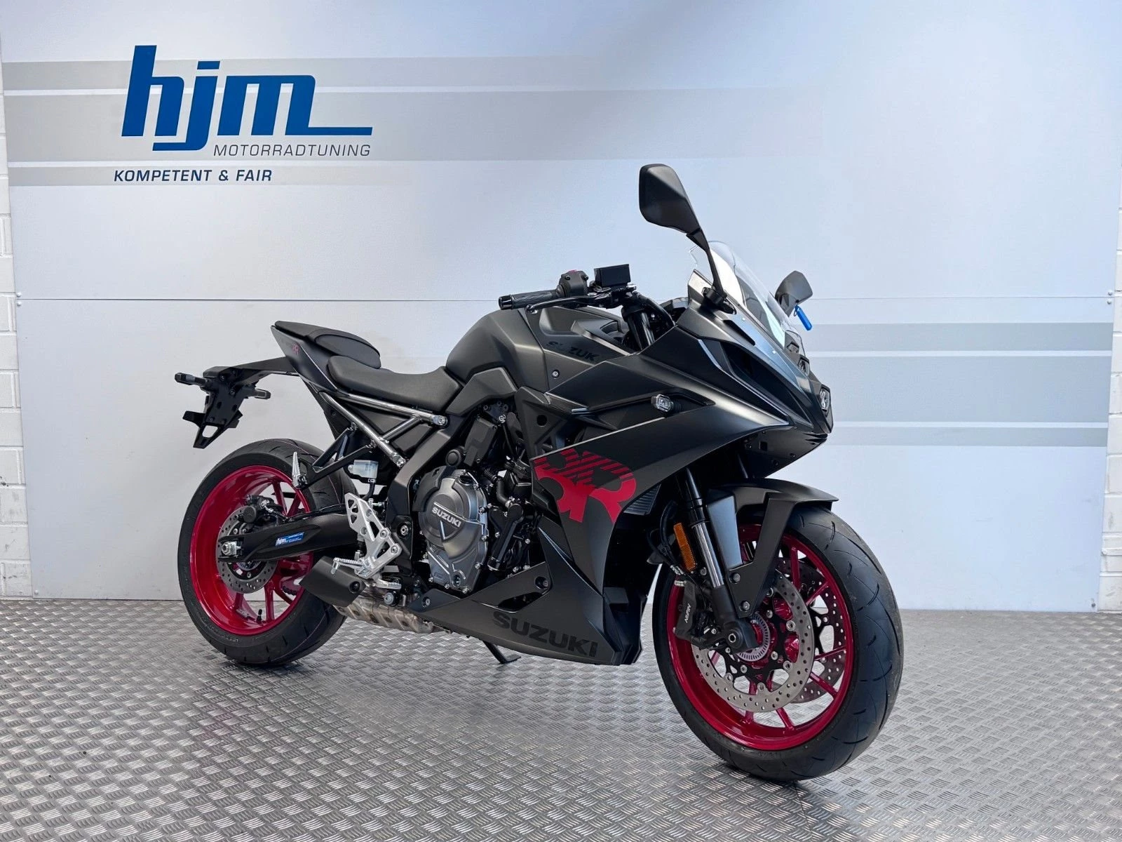 Suzuki GSX-8R